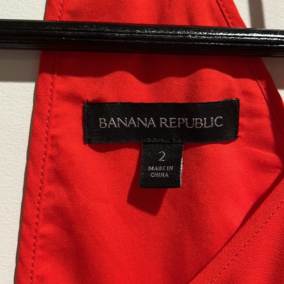 Banana Republic red/orange summer dress. Size 2 lines with pockets. EUC - Picture 2 of 7